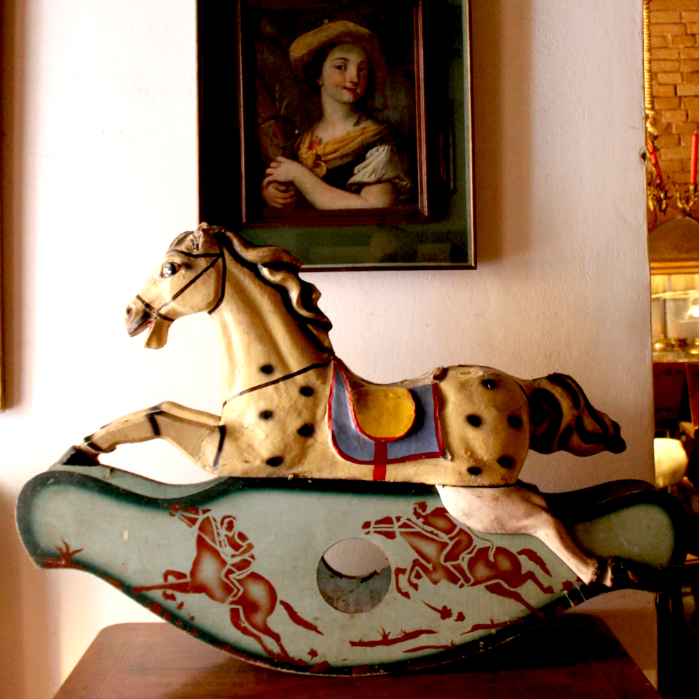 Cavallino a dondolo in legno e cartapesta - immagine 2